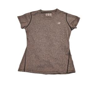New Balance Medium Short Sleeve Gray T-Shirt